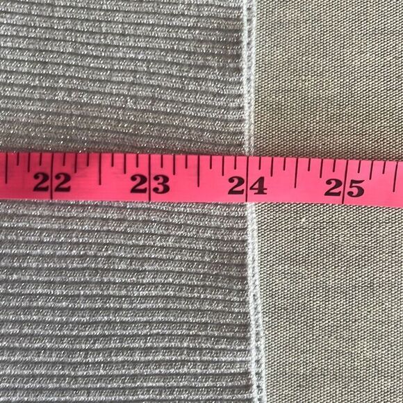 Nine West Gray Silver Metallic Pullover Sweater Long Sleeve Crewneck Medium - Picture 8 of 8